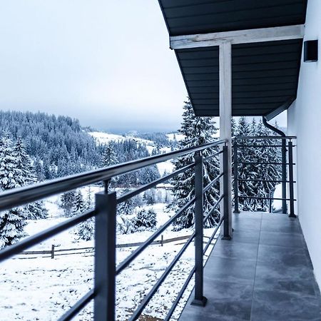Lidia Chalets Polyanitsa Popovichevskaya Экстерьер фото