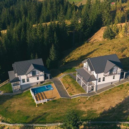 Lidia Chalets Polyanitsa Popovichevskaya Экстерьер фото